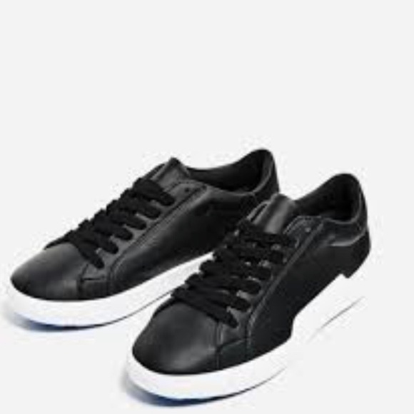 Zara black sneakers white and blue sole - Picture 2 of 10